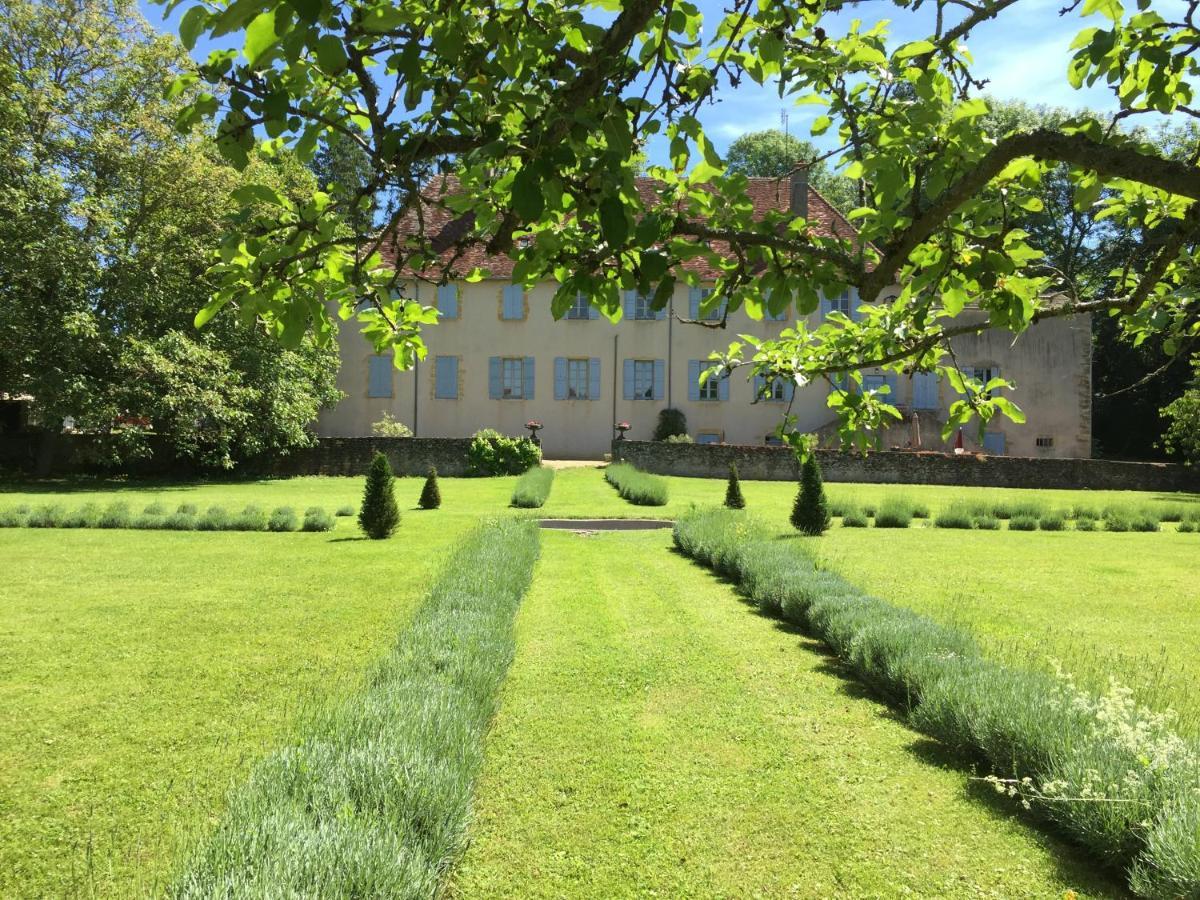 La Maison Des Peres Charolles Exteriér fotografie